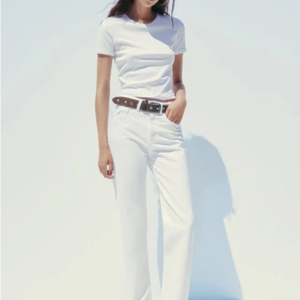 Zara High Waisted Mom Fit Jeans NEW